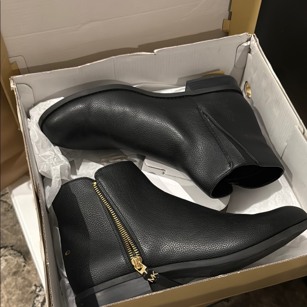 MICHAEL Michael Kors Black Ankle Boots